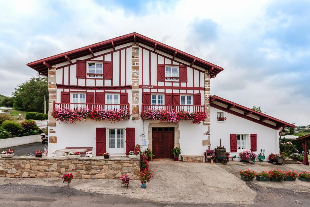 Chambres d'hôtes MANTTU Urrugne Exterior foto